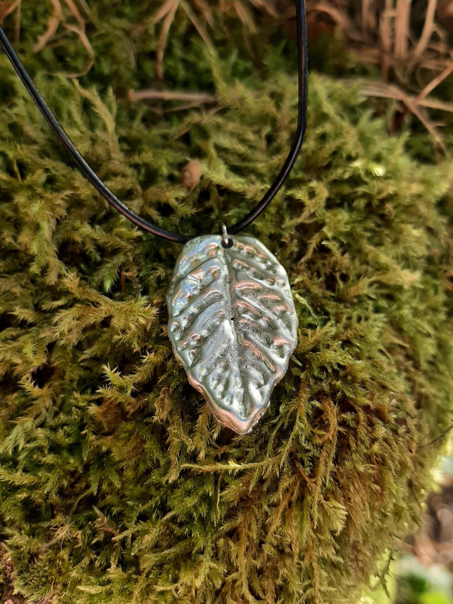 Leaf Pendant Necklace - Cast Pewter