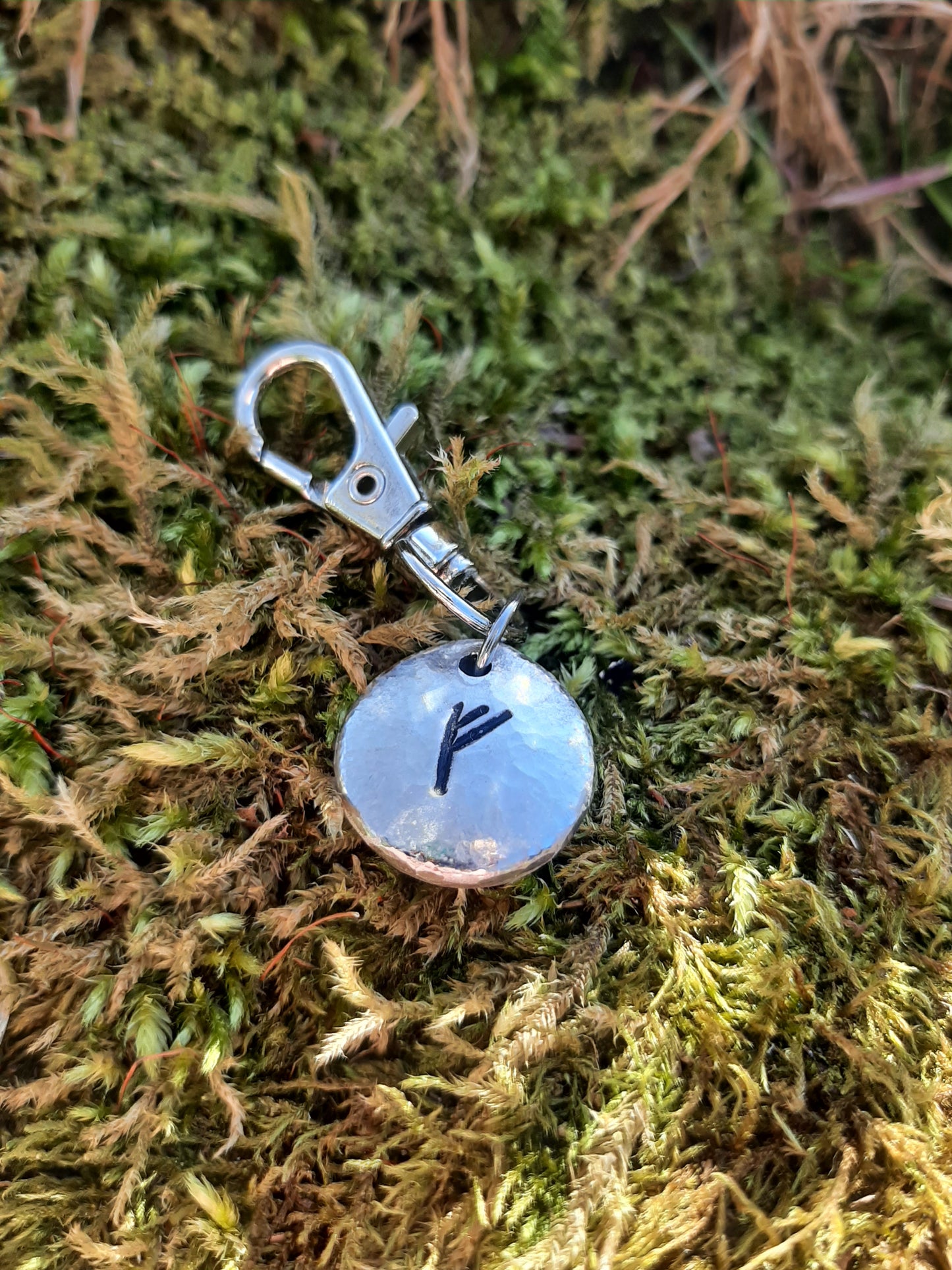 Metal Rune Keyring - Viking keyring - Talisman - Cast and Hammered Pewter