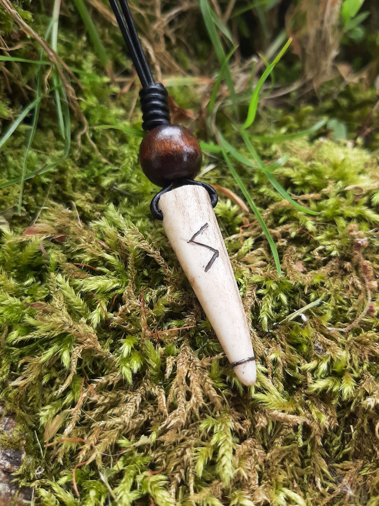 Carved Antler Sowilo Sun Victory Rune Pendant Necklace | Viking Necklace
