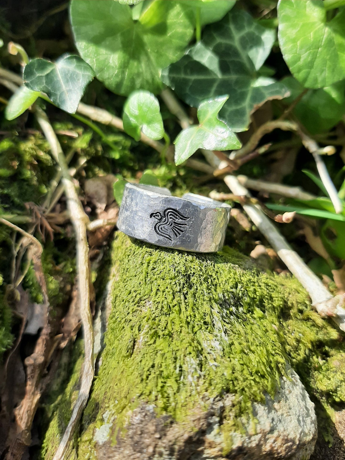 Huginn and Muninn Odin's Raven Ring | Morrigan's Crow | Cast and hammered pewter | Open ring