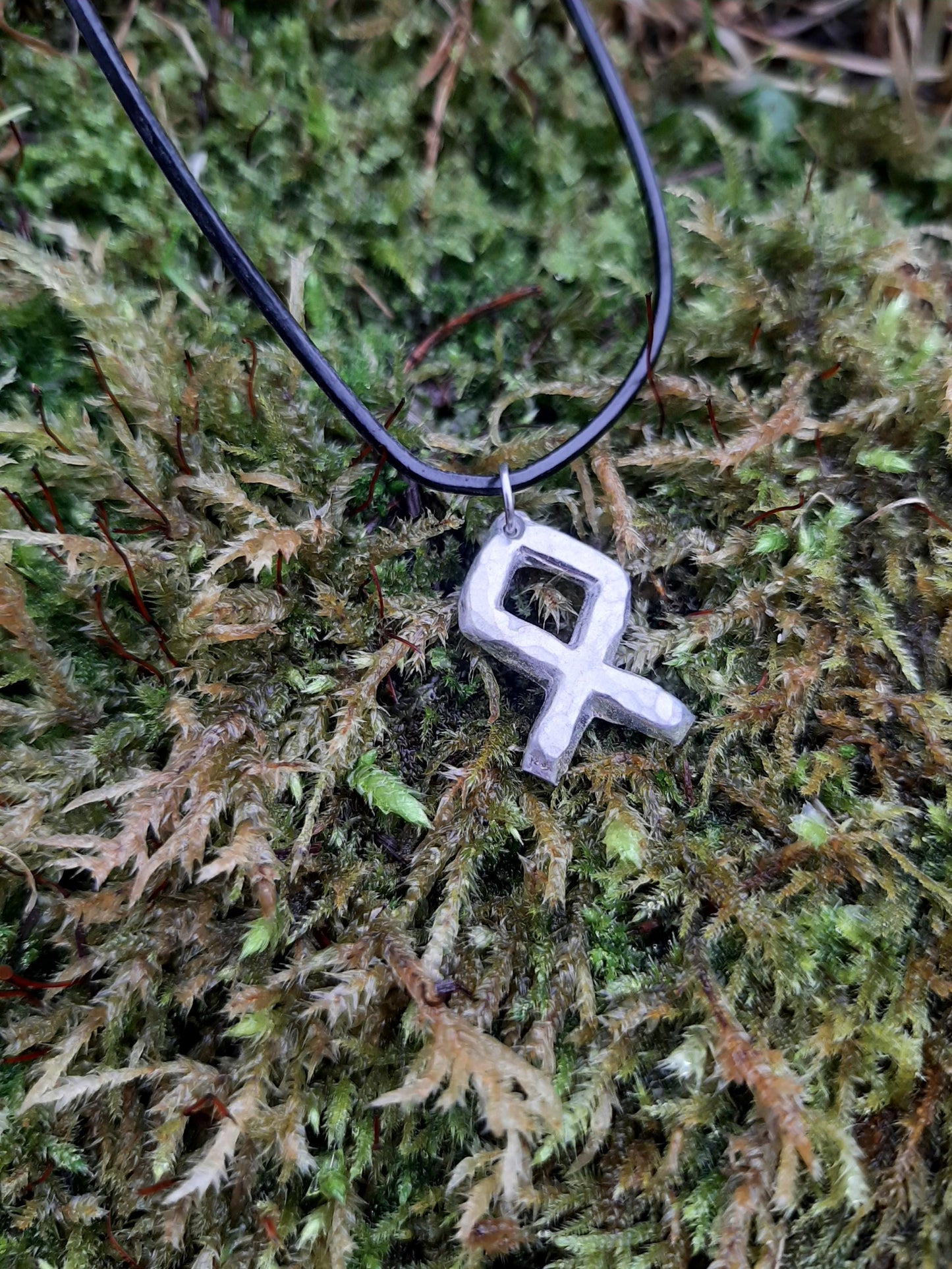 Viking Rune Necklace - Cast and Hammered Pewter - Othala/Odal Rune - Home Rune | Viking Necklace