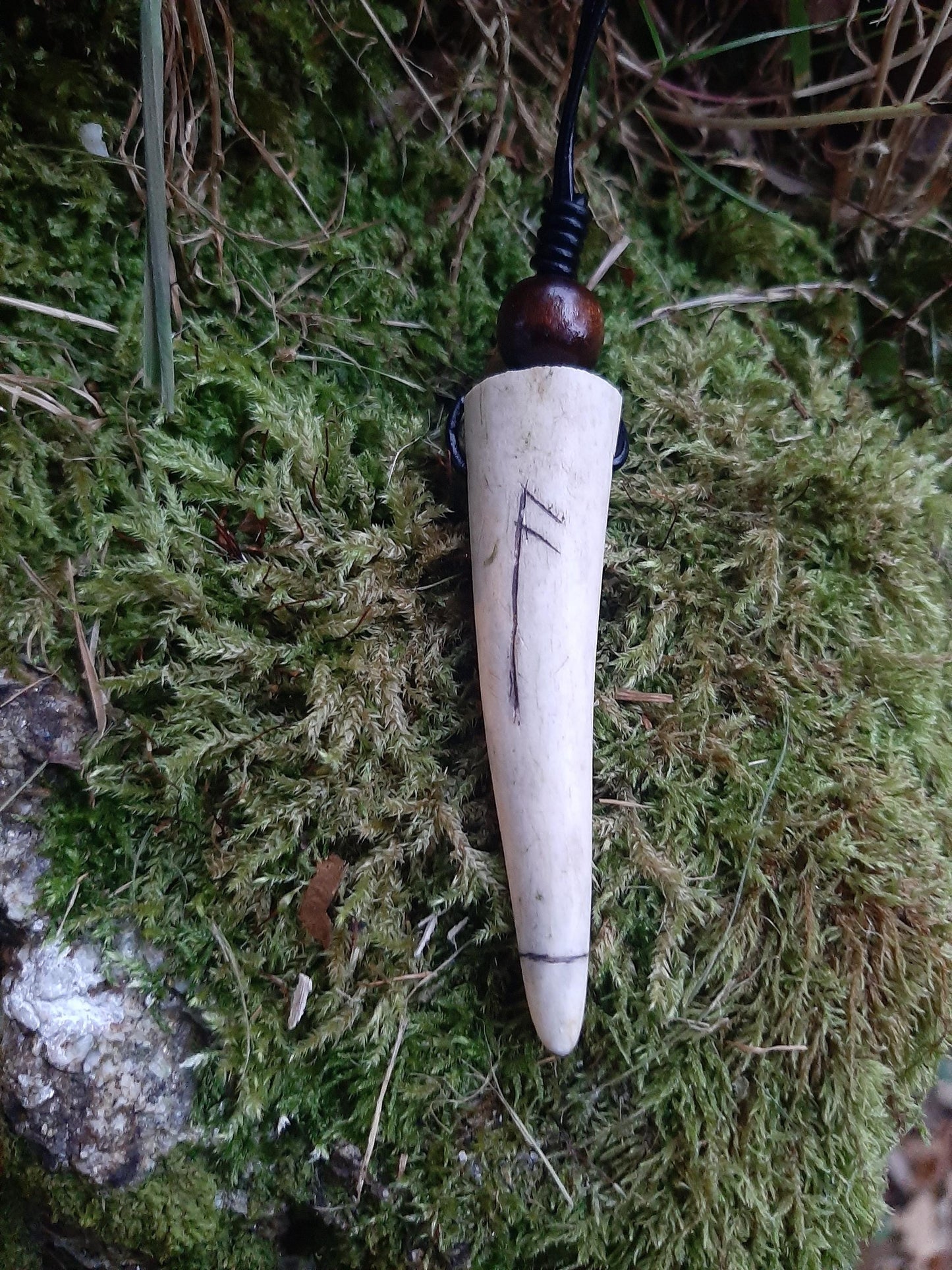 Carved Antler Ansuz Wisdom Rune Pendant Necklace | Viking Necklace