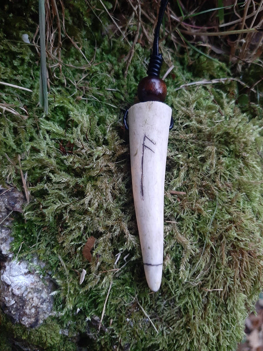 Carved Antler Ansuz Wisdom Rune Pendant Necklace | Viking Necklace