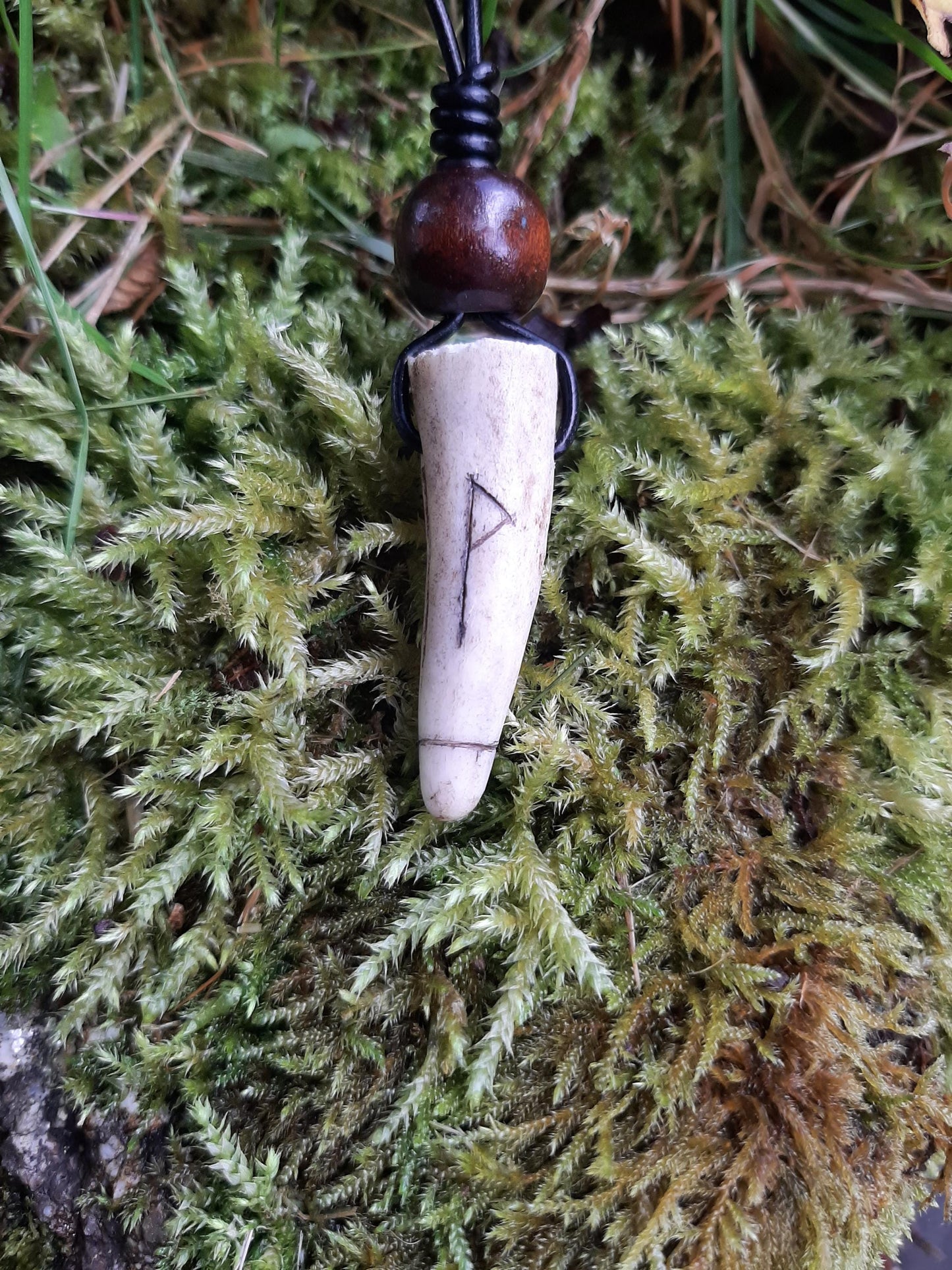 Carved Antler Wunjo Happiness Rune Pendant Necklace | Viking Necklace
