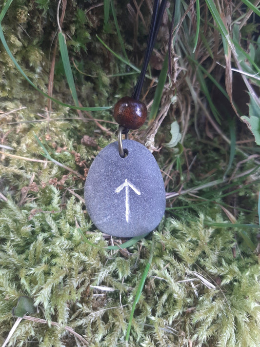 Carved Warrior Rune Stone Necklace - Tiwaz, Tyr - Warrior, Leadership, Authority - Viking Jewellery | Viking Necklace