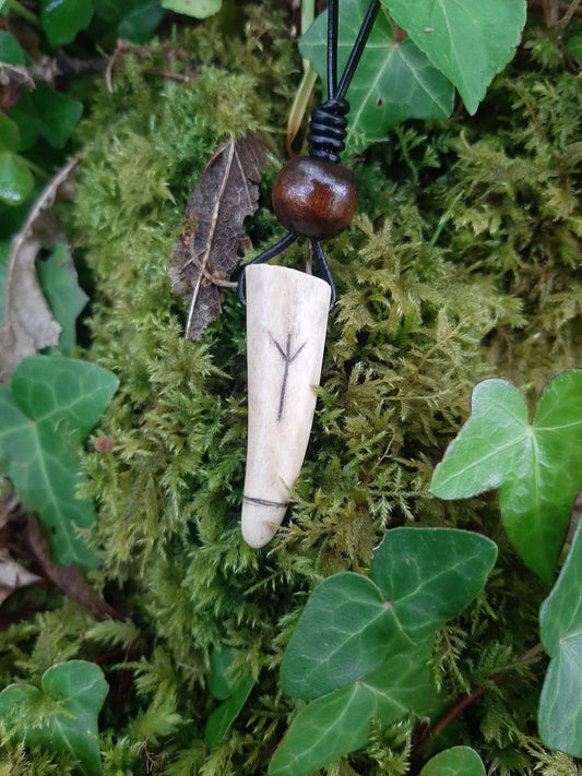 Carved Antler Algiz Protection Rune Pendant Necklace | Viking Necklace