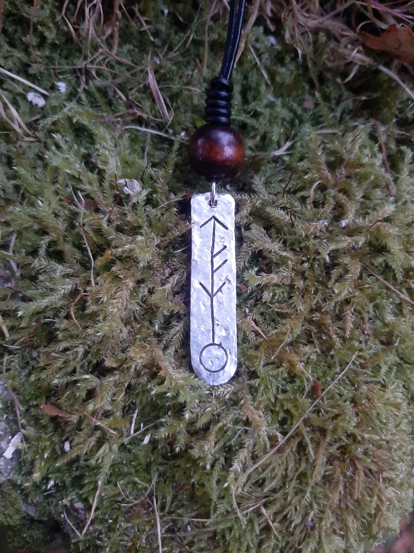 Viking Bind Rune Necklace - Cast and Hammered Pewter - Rune Necklace