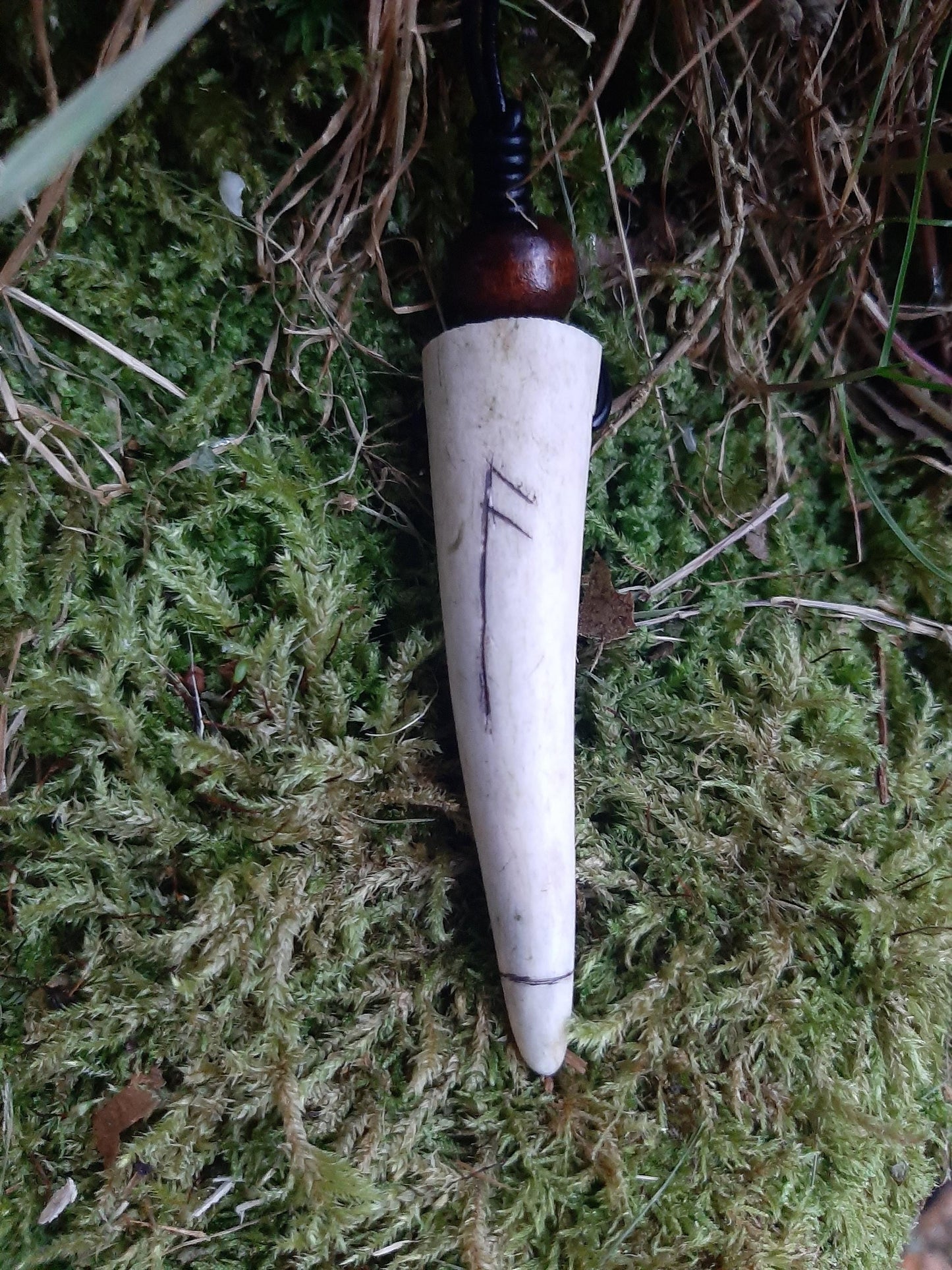 Carved Antler Ansuz Wisdom Rune Pendant Necklace | Viking Necklace