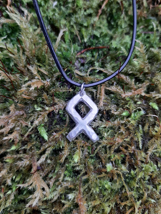 Viking Rune Necklace - Cast and Hammered Pewter - Othala/Odal Rune - Home Rune | Viking Necklace
