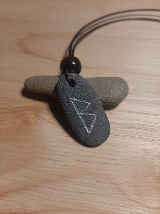 Carved Growth Rune Stone Necklace - Berkana - Liberation, Personal Growth - Viking Jewellery | Viking Necklace