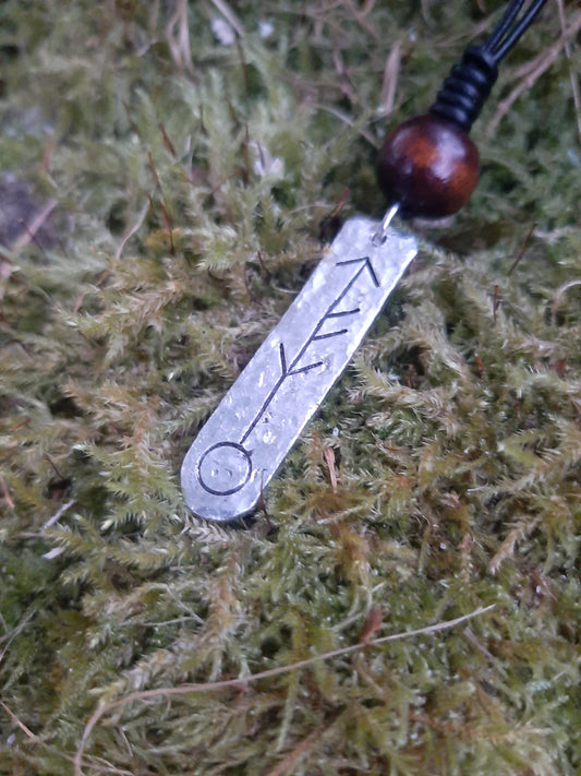 Viking Bind Rune Necklace - Cast and Hammered Pewter - Rune Necklace