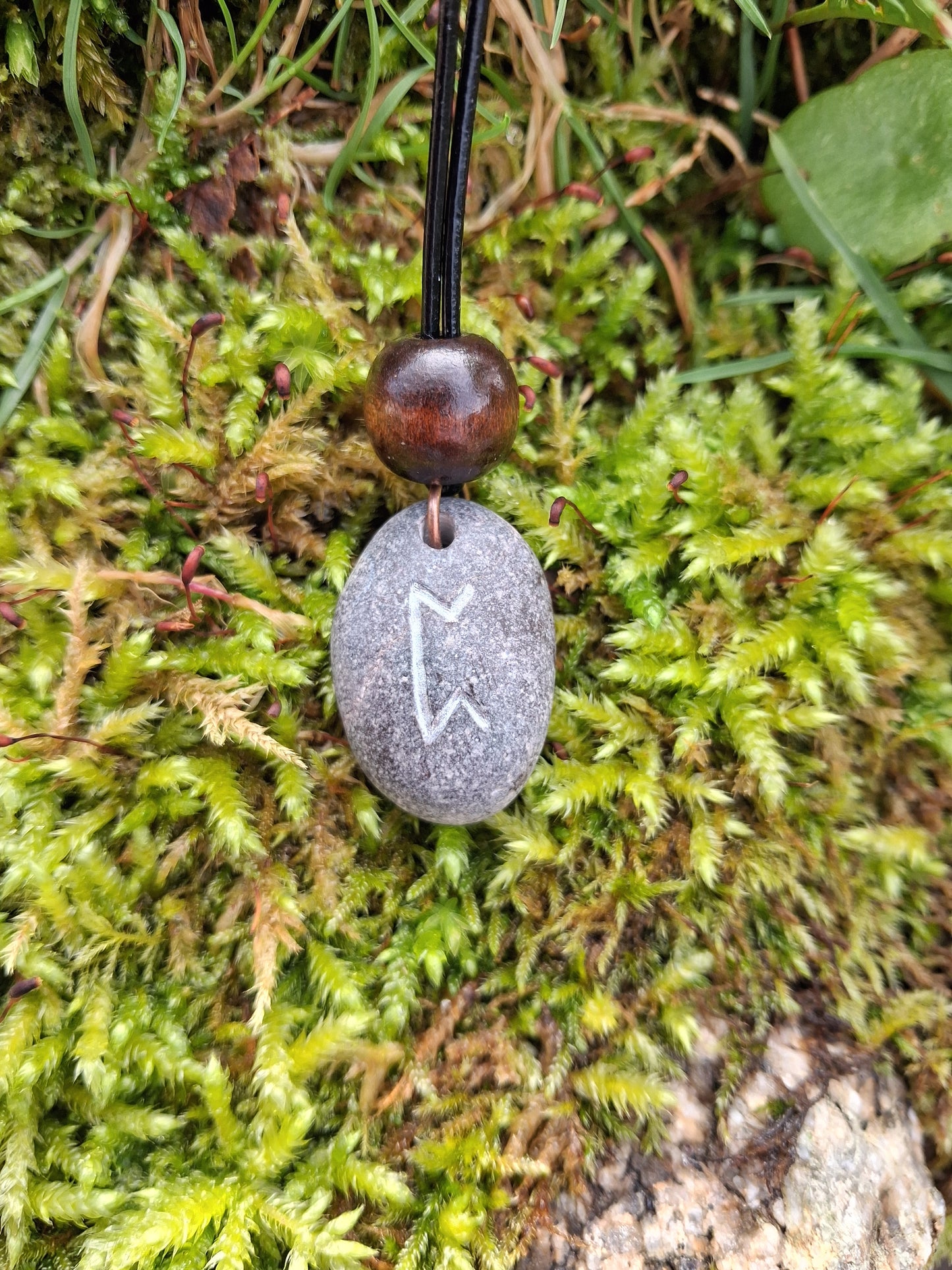 Carved Magic Rune Stone Necklace - Perthro - Magic - Viking Jewellery | Viking Necklace