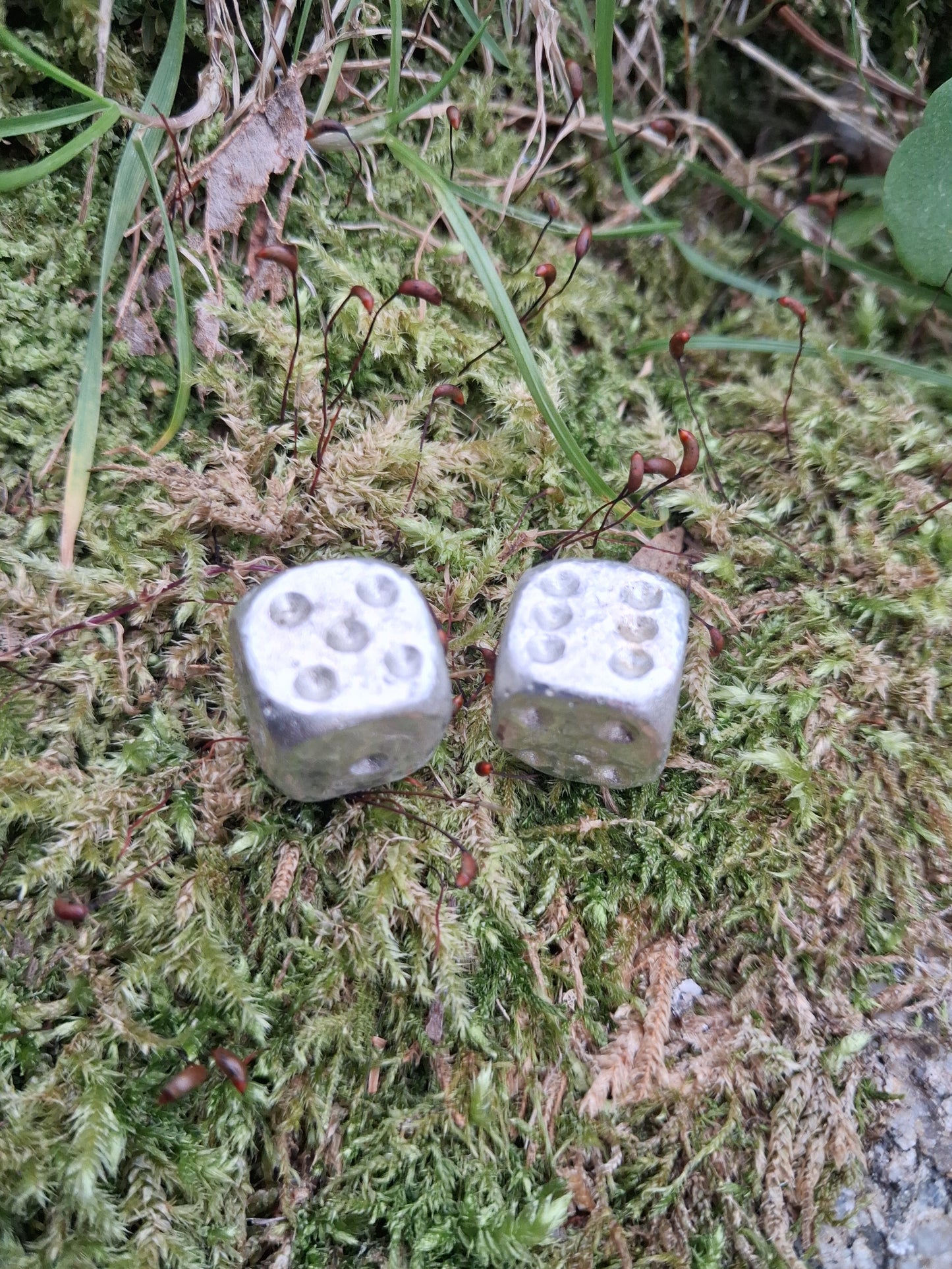 Single Metal Dice | Handmade, solid pewter | Grimdark dice | Steampunk dice | Cosplay accessory | imperfect