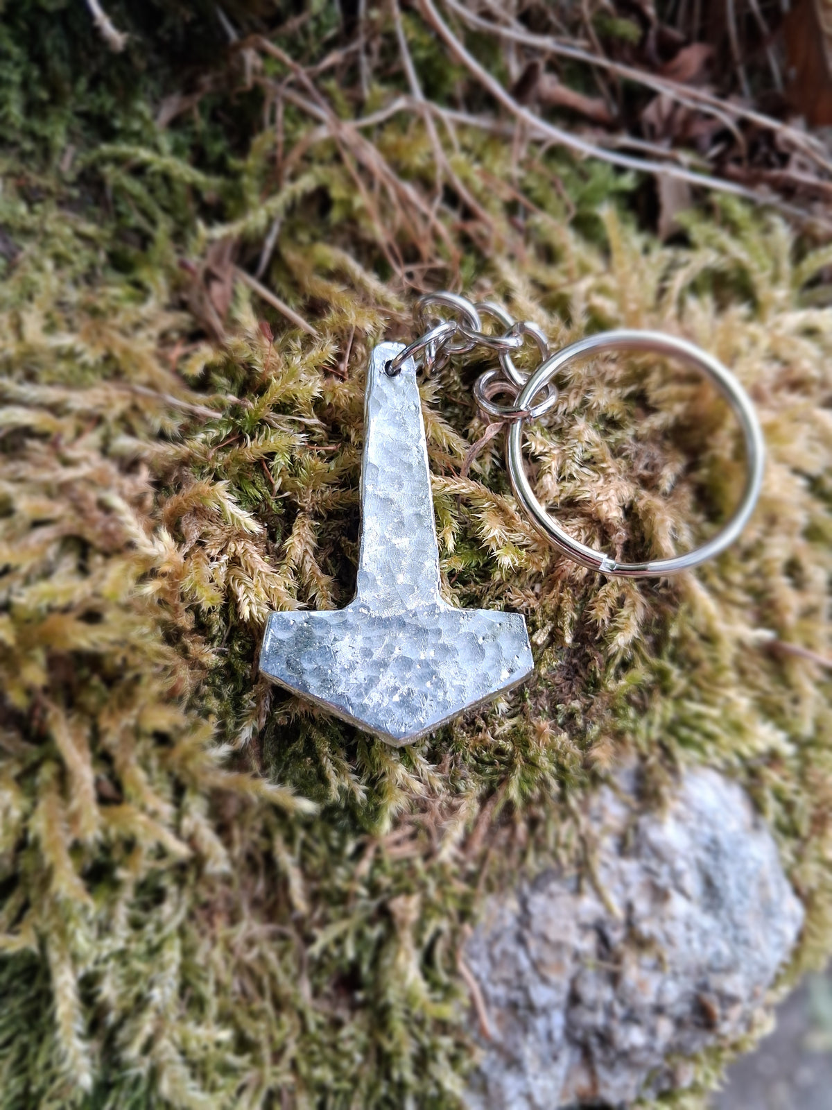 Thors Hammer Keyring - Viking keyring - Talisman - Cast and Hammered Pewter