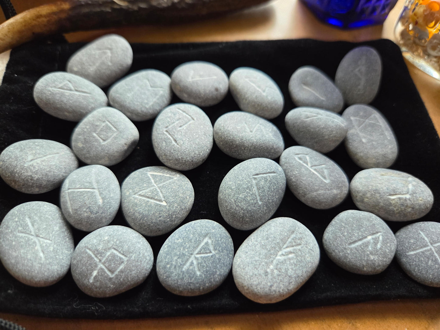 Carved Stone Rune Set - Rune casting, runestones, runestone set