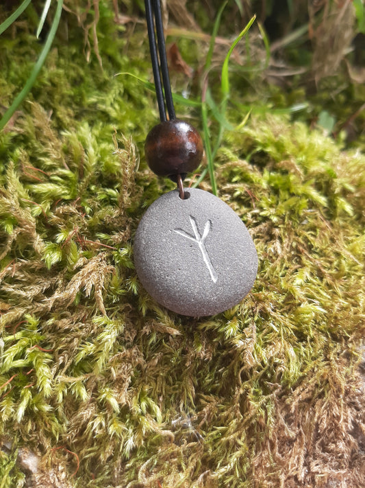 Carved Protection Rune Stone Necklace - Algiz - Protection - Viking Jewellery | Viking Necklace