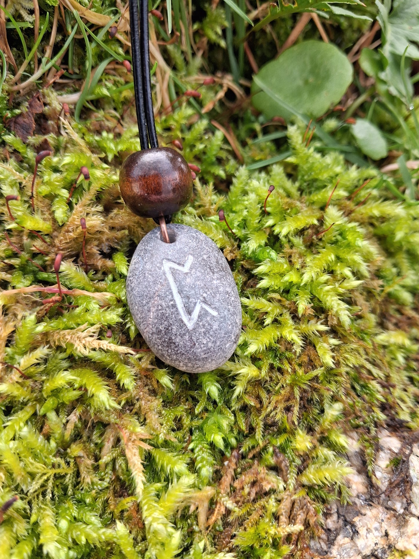 Carved Magic Rune Stone Necklace - Perthro - Magic - Viking Jewellery | Viking Necklace