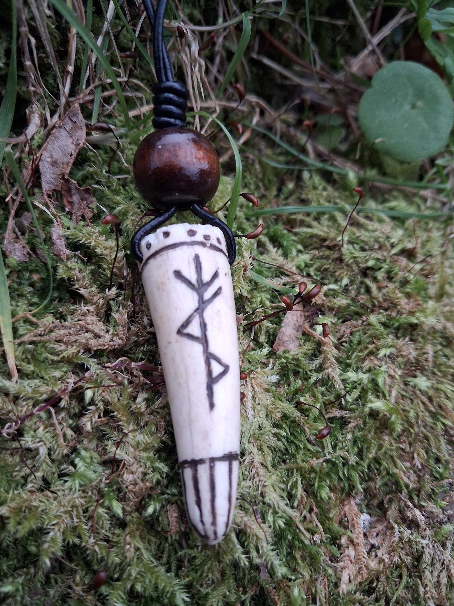 Carved Antler Bind Rune Pendant Necklace | Viking Necklace