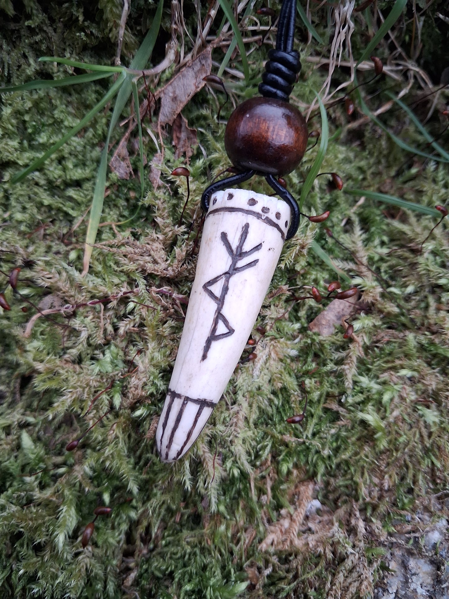 Carved Antler Bind Rune Pendant Necklace | Viking Necklace