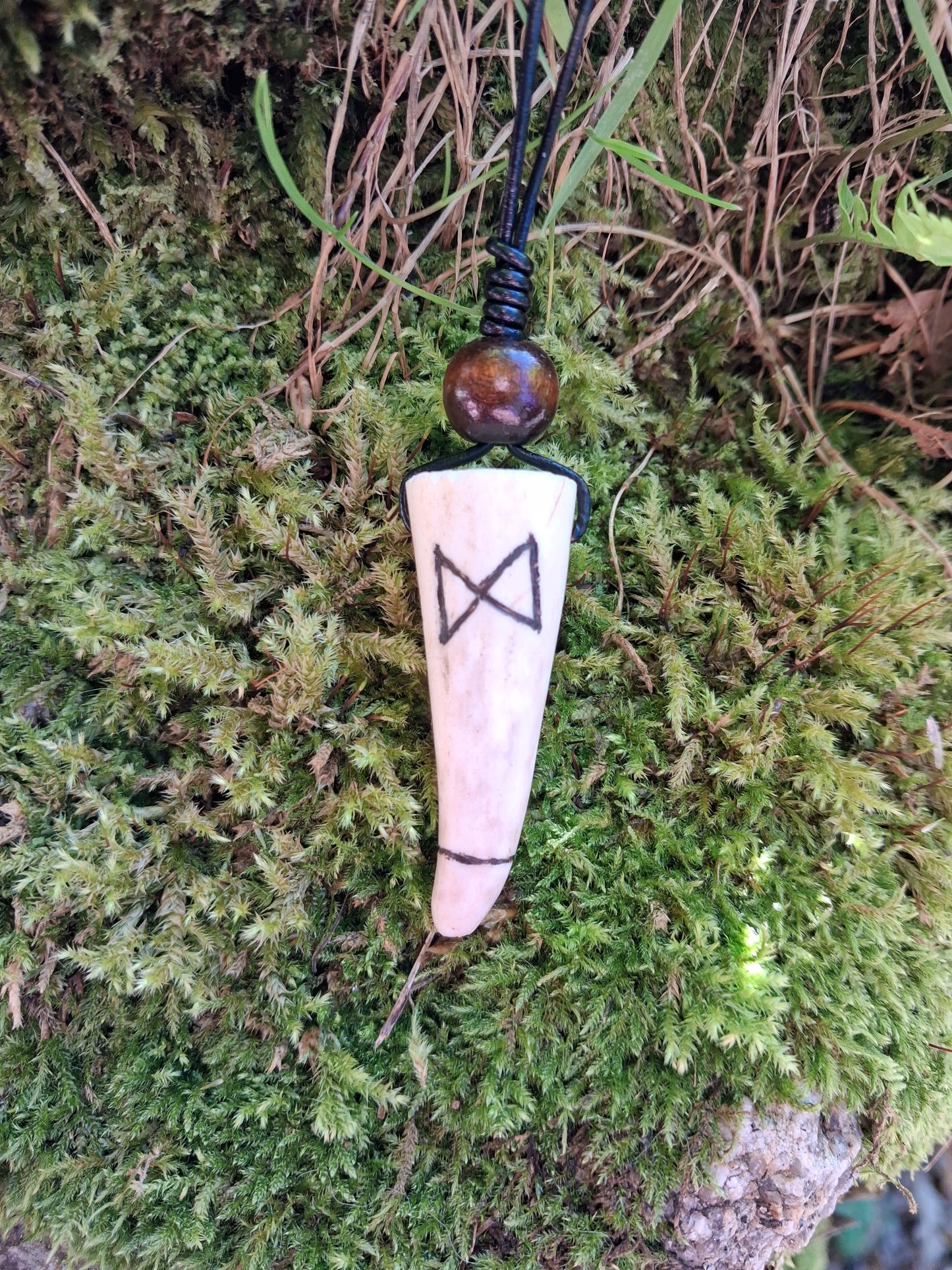 Carved Antler Dagaz Dawn Rune Pendant Necklace | Viking Necklace