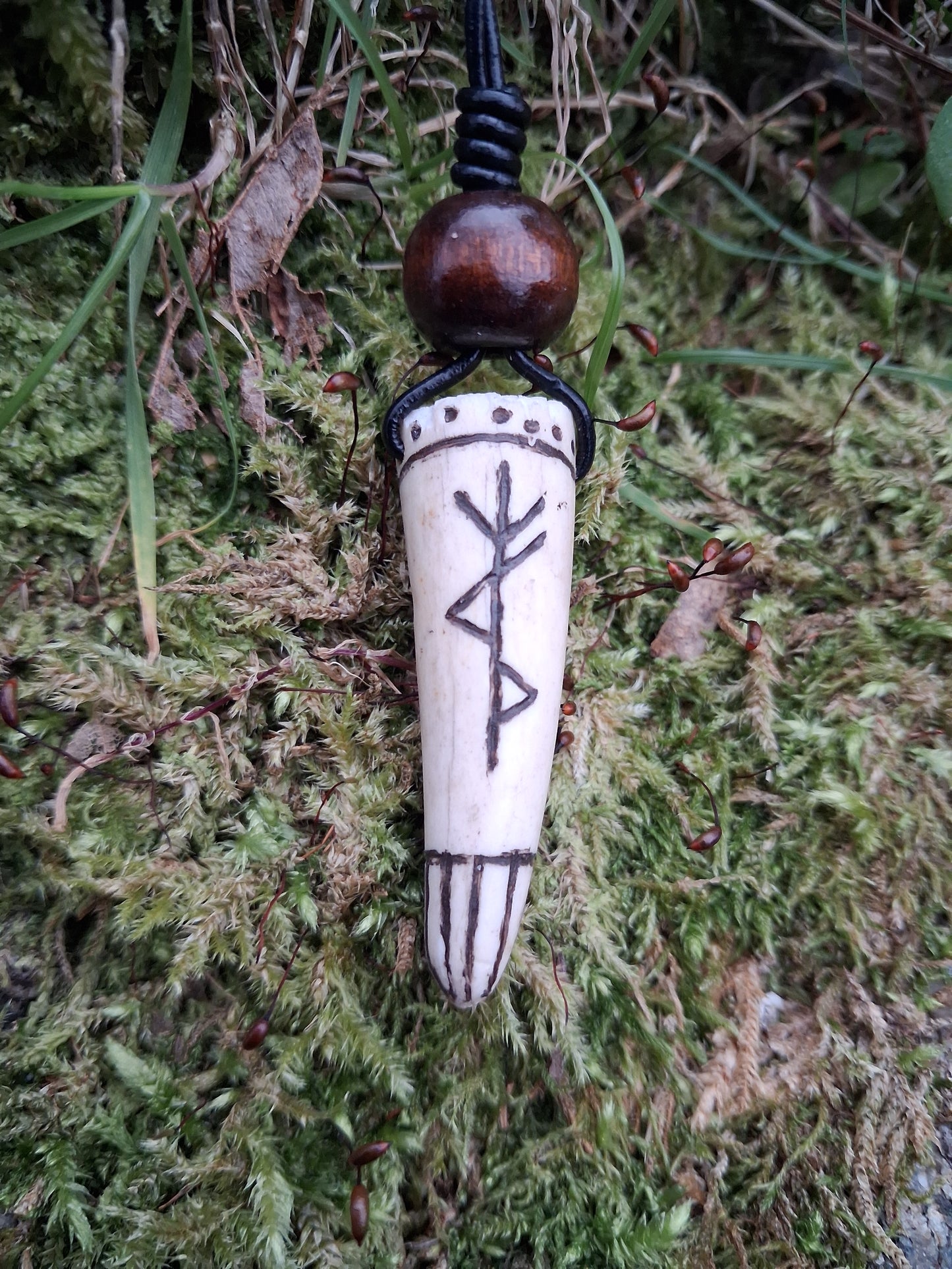 Carved Antler Bind Rune Pendant Necklace | Viking Necklace