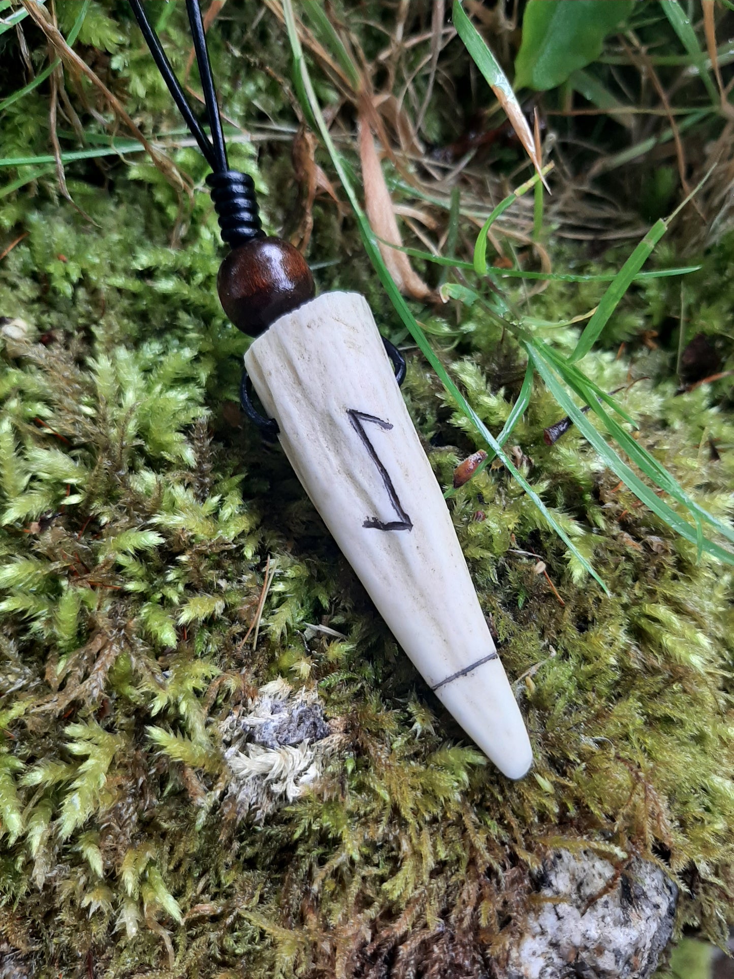 Carved Antler Eihwaz Enlightenment/Strength Rune Pendant Necklace | Viking Necklace