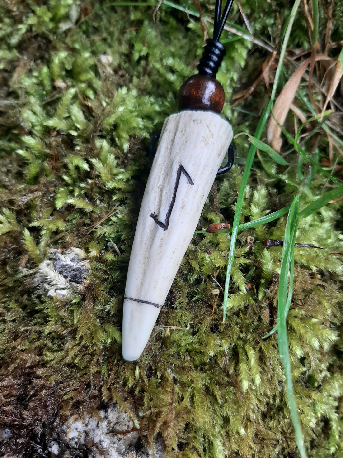 Carved Antler Eihwaz Enlightenment/Strength Rune Pendant Necklace | Viking Necklace
