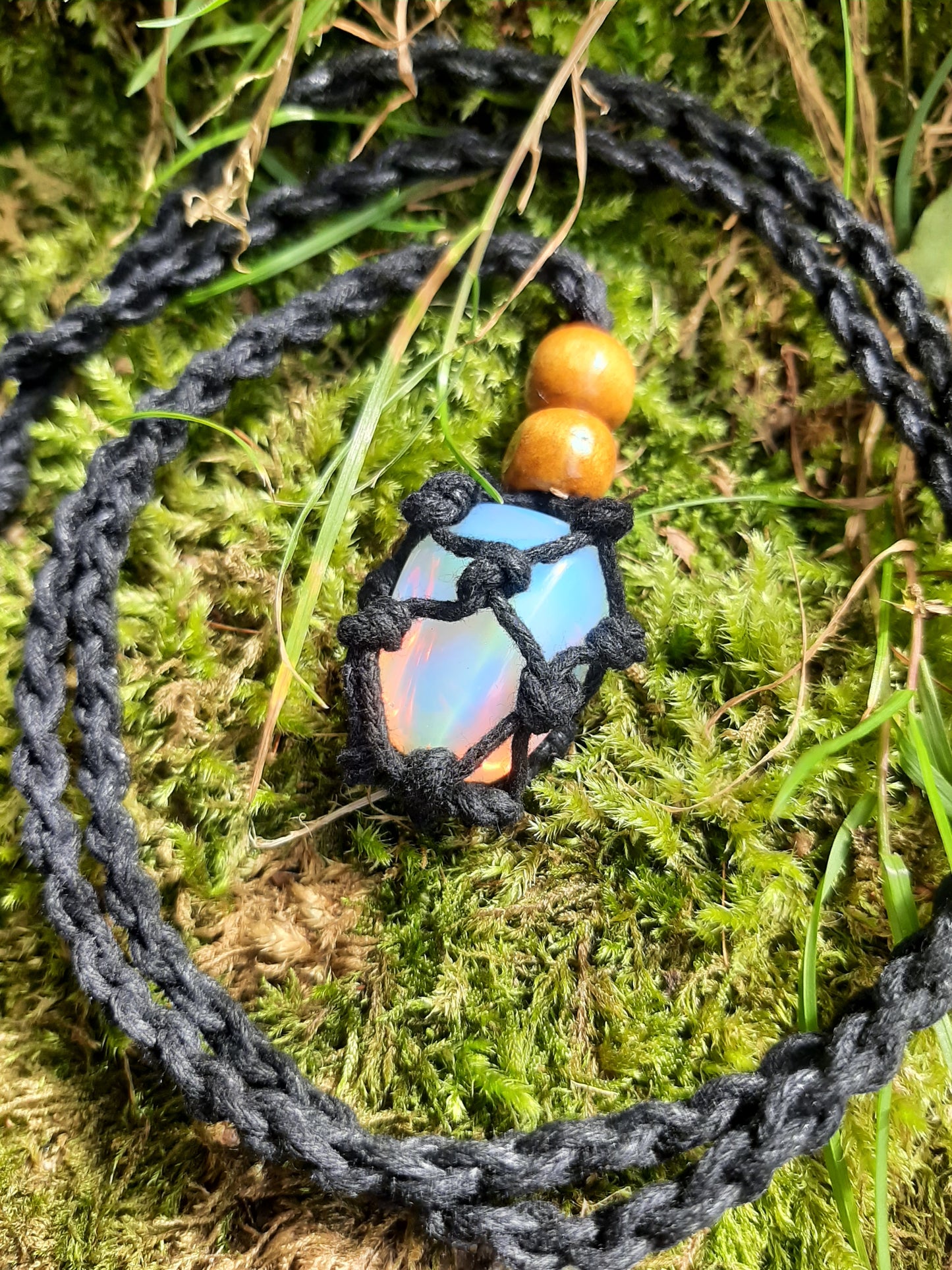 Macrame Opal Moonstone pendant necklace | Opalite