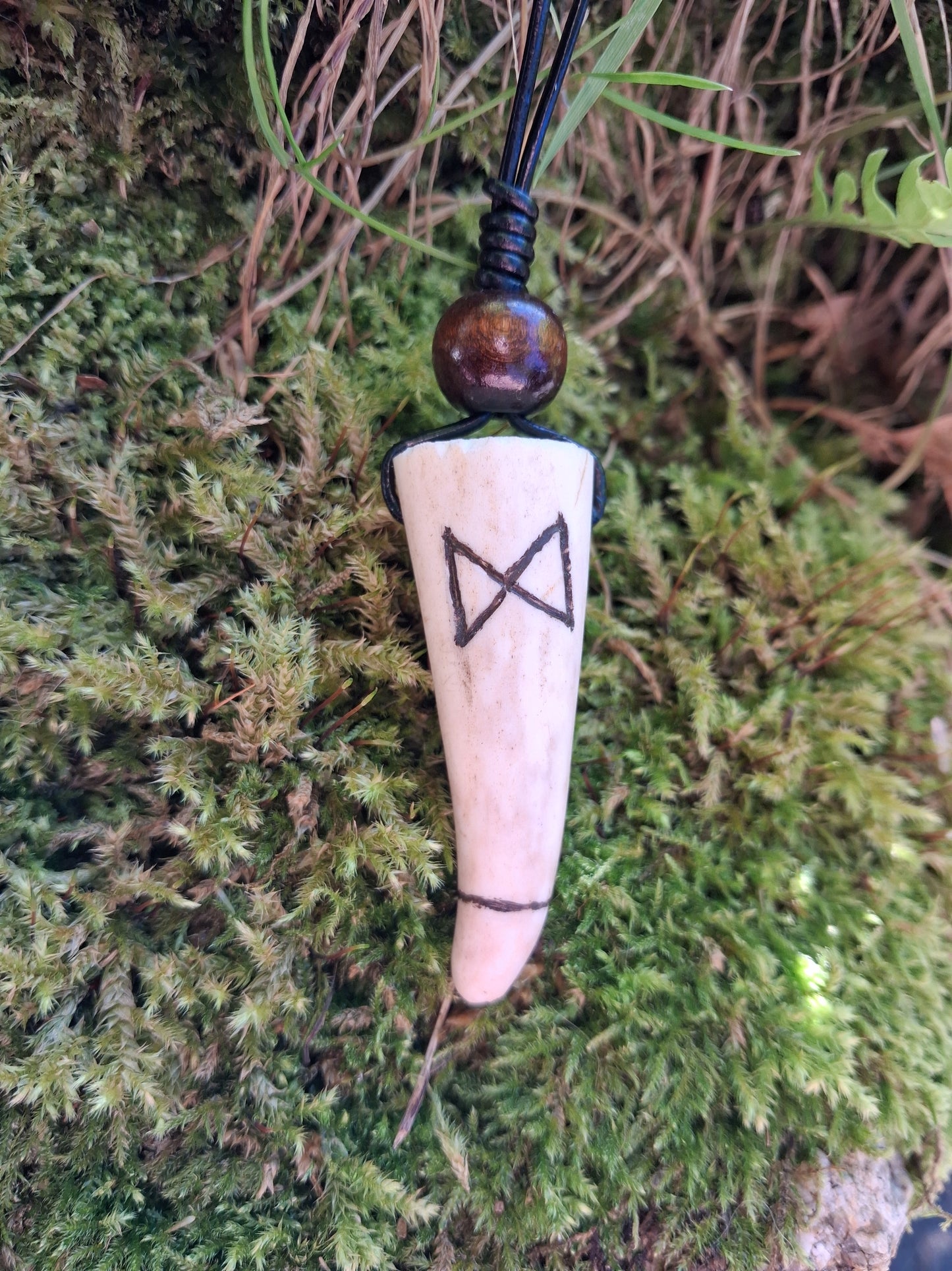 Carved Antler Dagaz Dawn Rune Pendant Necklace | Viking Necklace