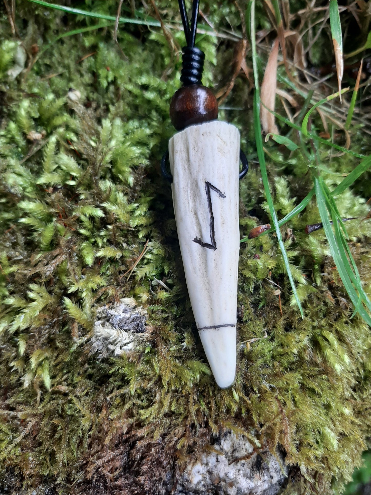 Carved Antler Eihwaz Enlightenment/Strength Rune Pendant Necklace | Viking Necklace